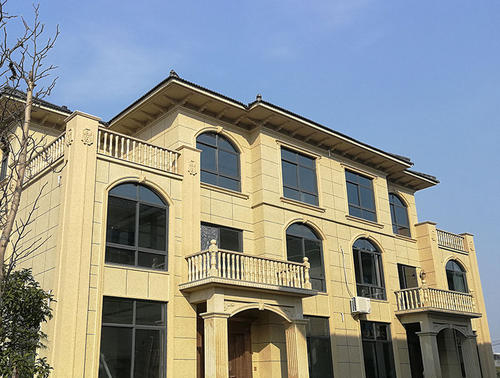 仿石漆仿石層抗水性良好，穩(wěn)定著色，不發(fā)白，無色差